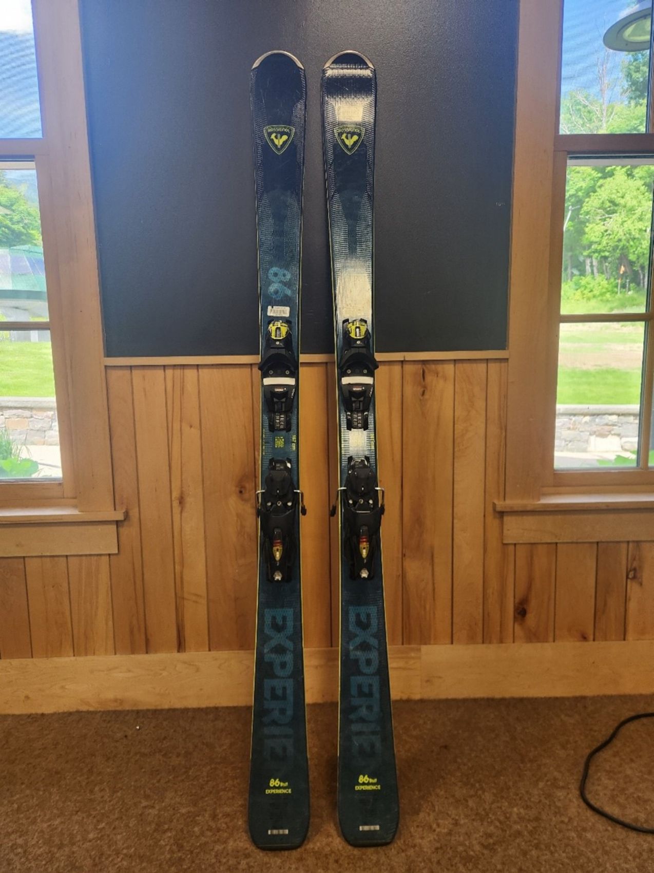 Picture of Rossignol Exp 86 Basalt